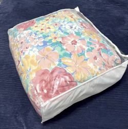 Full Size Floral Comforter