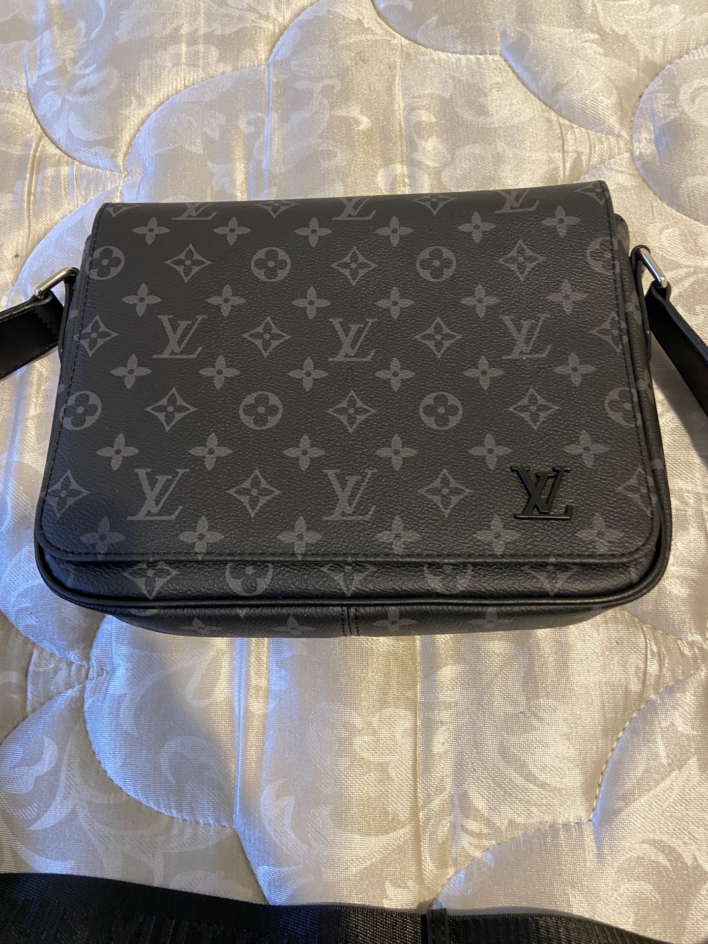 LOUIS VUITTON MONOGRAM BAG