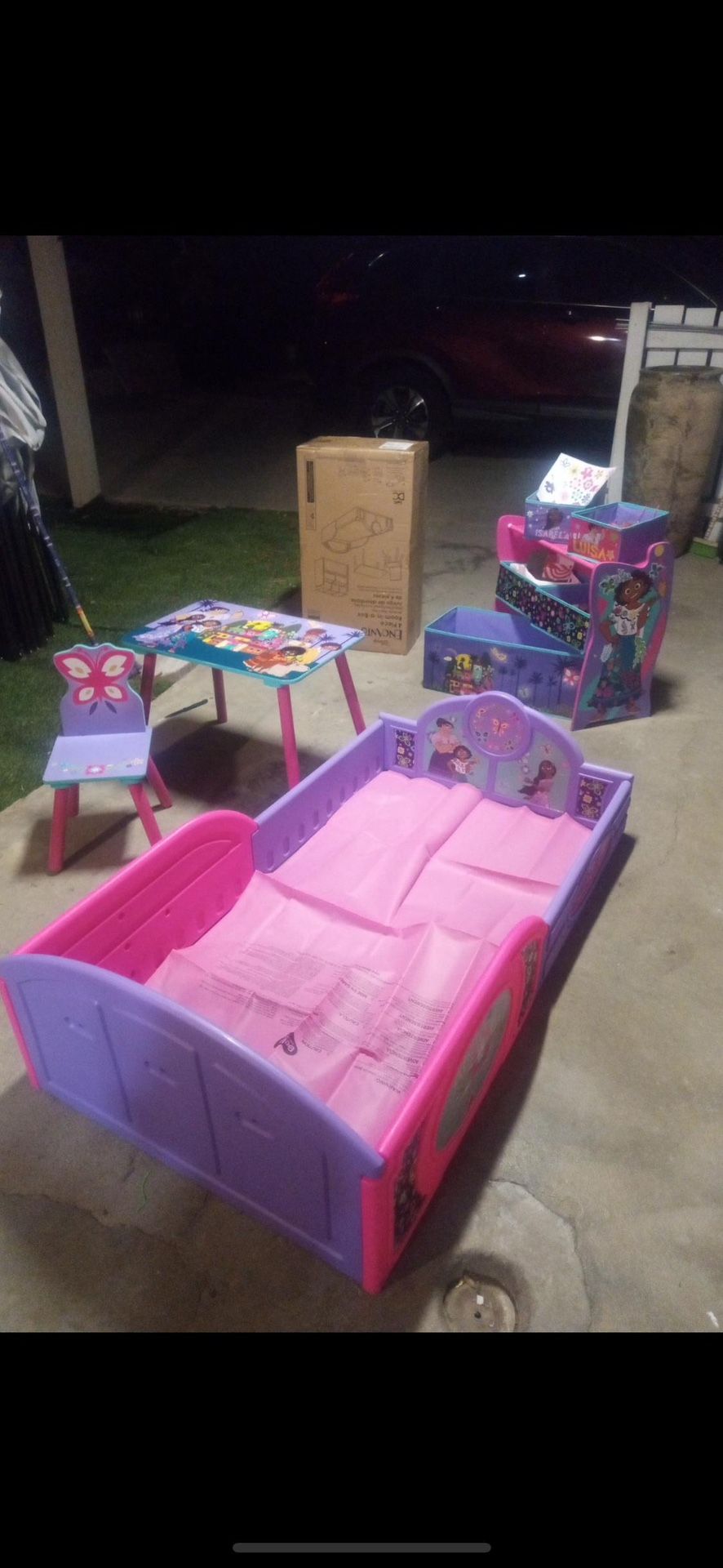 Cama Nueva En Caja Con Sus Muebles