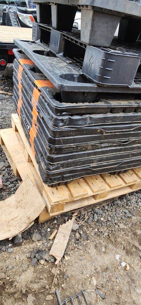 Plastic Pallets