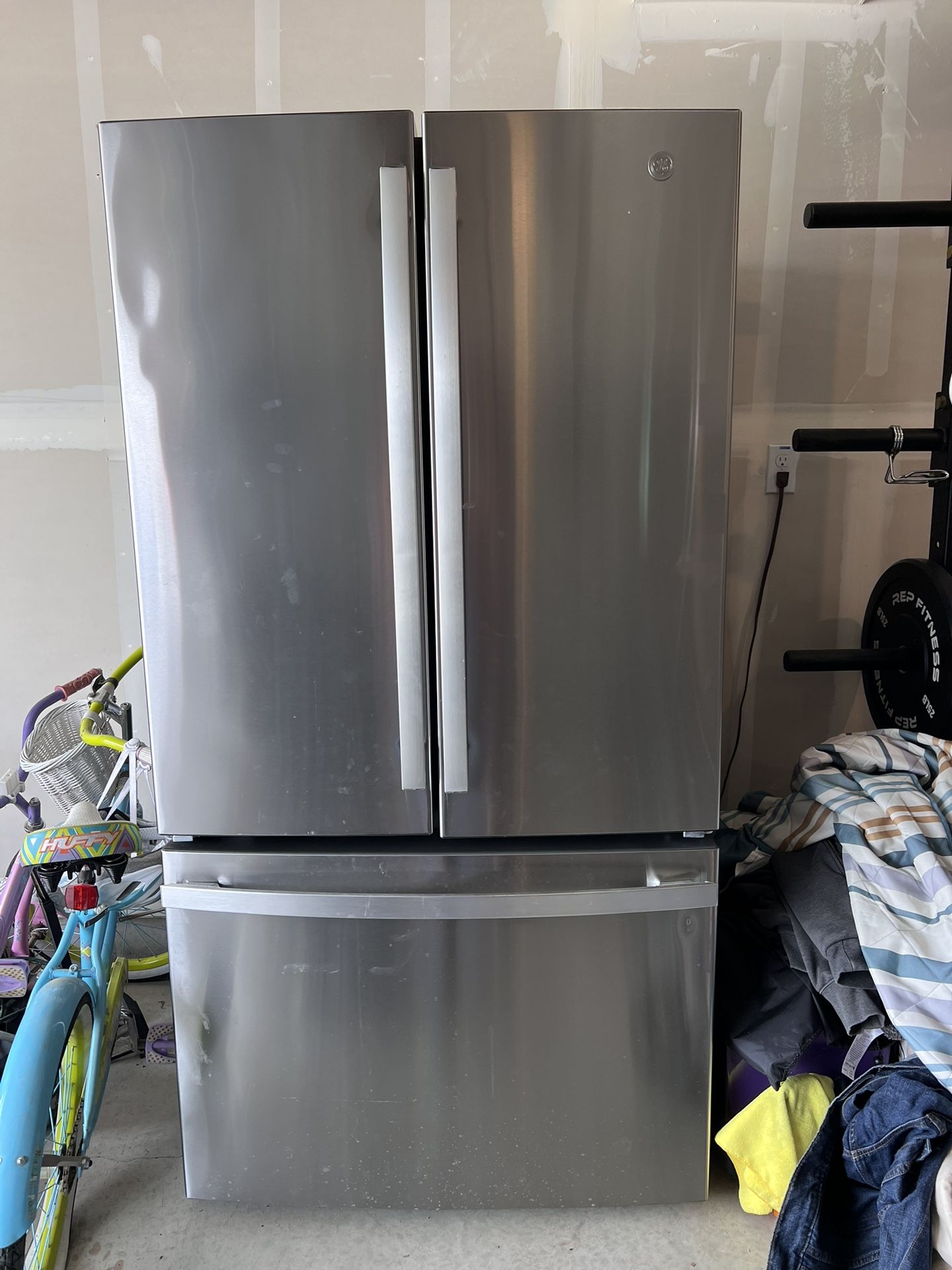 GE fridge