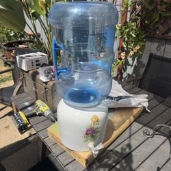 Water Holder 