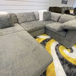 Lima Modular Sectional