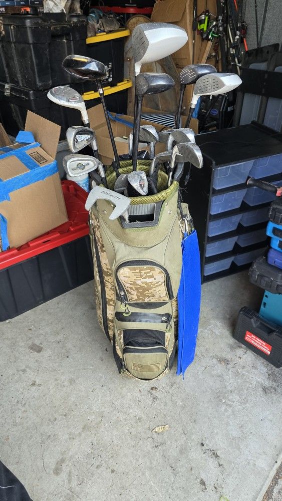 Golf Club Set And Maxfli Bag