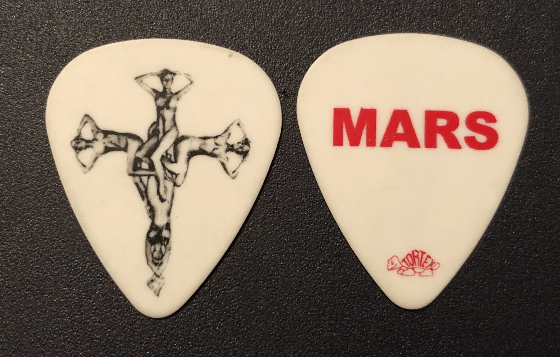 Motley Crue/Mick Mars signature guitar pick