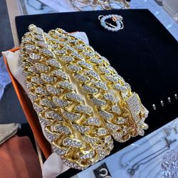 Golden Cuban Chain
