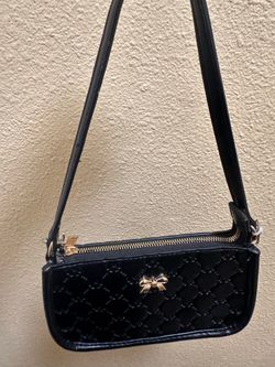 Small Purse/Shoulder Bag – Gently Used
