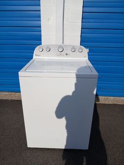 Whirlpool Washer Large Capacity In Great Working Condition ( Se Habla Español