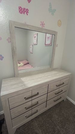 Queen farmhouse bedroom set