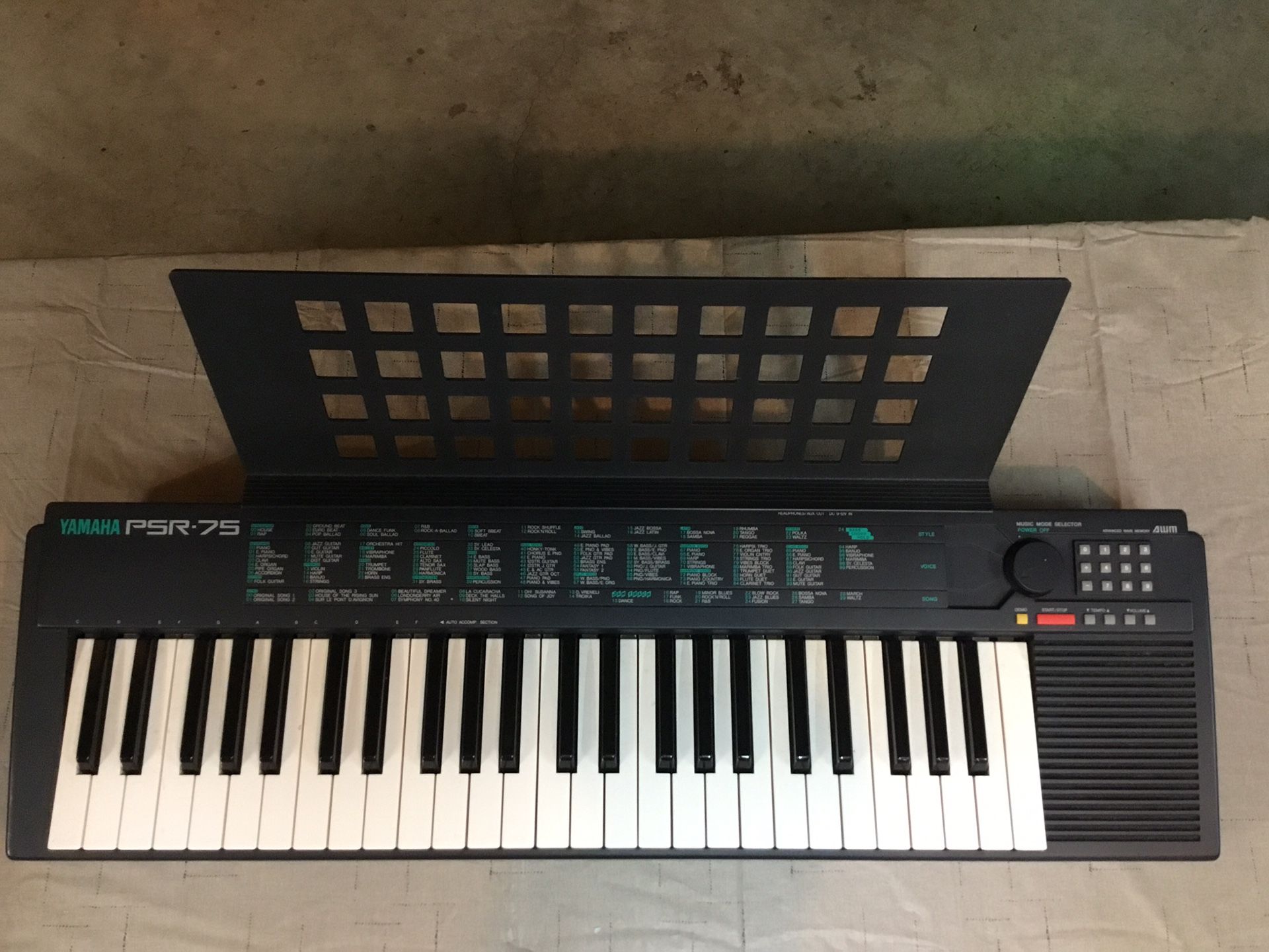 Yamaha PSR75 Portable Keyboard for Sale in Carlisle, PA OfferUp