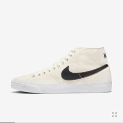 NEW Nike SB Blazer Court Mid - 11