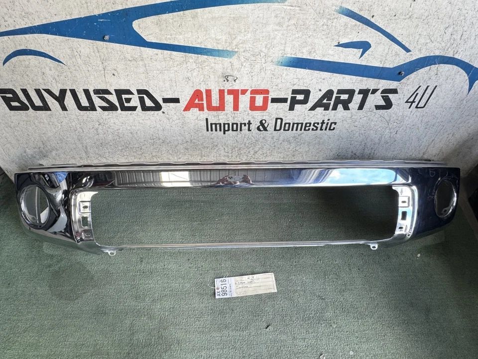 2007 - 2008 - 2009 - 2010 - 2012 - 2013 TOYOTA TUNDRA FRONT CHROME BUMPER OEM AX98516