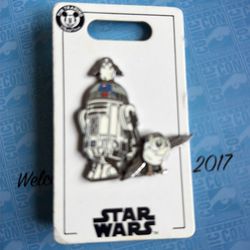Star Wars R2D2 pin