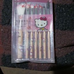 $7 New Hello Kitty Make Up Brushes!