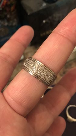 10k white gold diamond ring