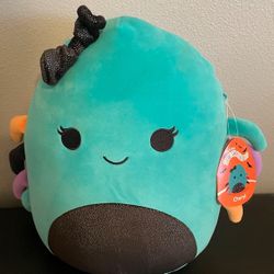 New Squishmallows Teal Spider Cheryl 10 X 14 Inches 