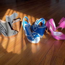 Womens 61/2- 7 Wedges : Heels- New