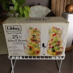 NEW, 25 Piece Mini Bowl Set,12 Dessert, 12 SS Spoons