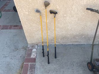 Momentous Golf Swing Trainer