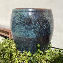 Ceramic Pot - HUGE