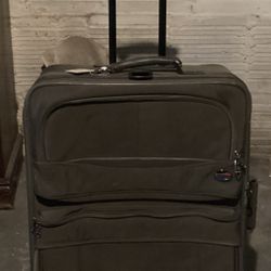 Suit Case 
