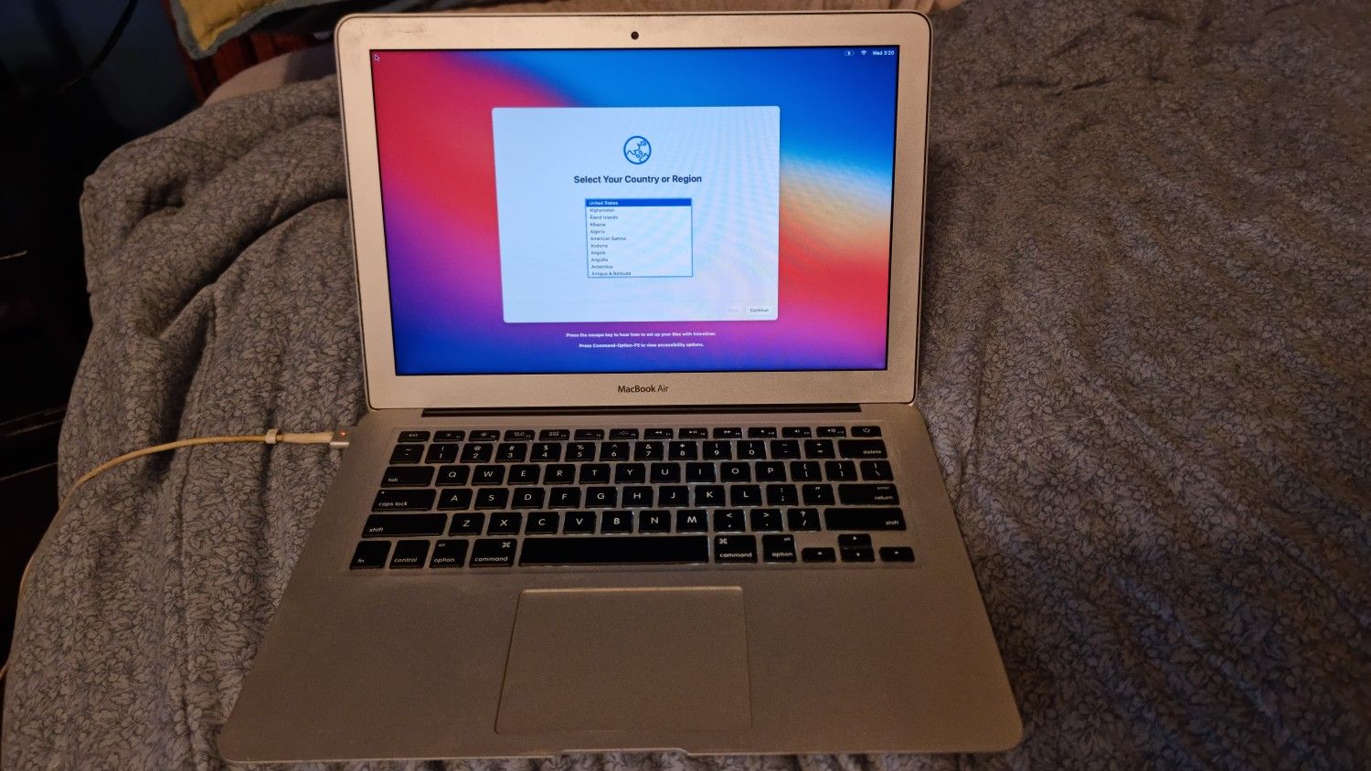 2013 Macbook Air 13" 256GB