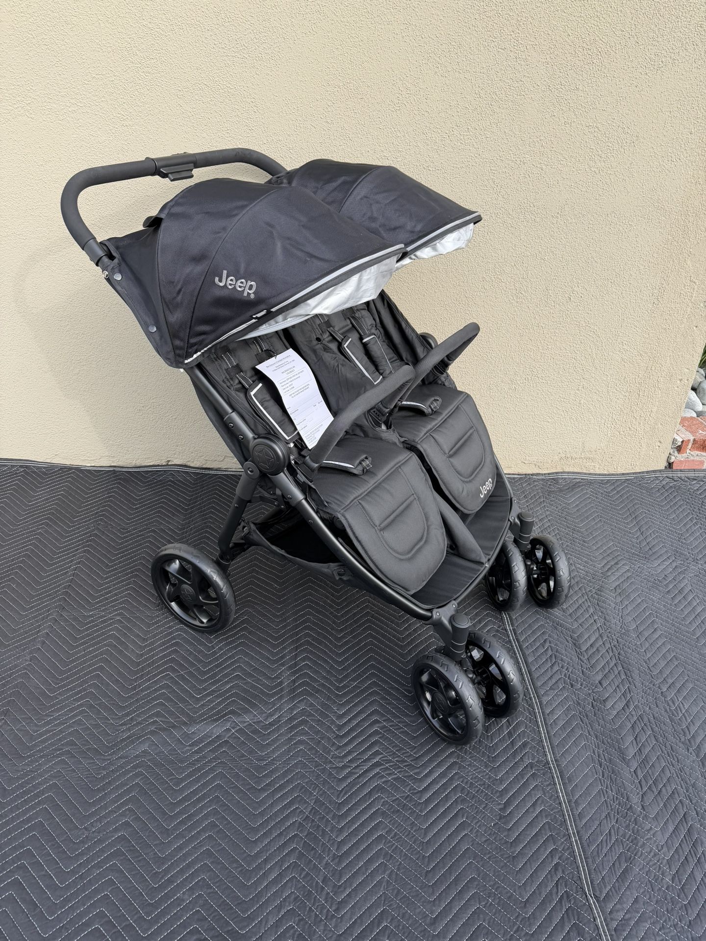 Jeep Destination Double Stroller / Side By Side 