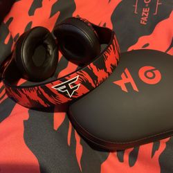 Beats x FaZe Clan Studio3 Wireless Headphones $250