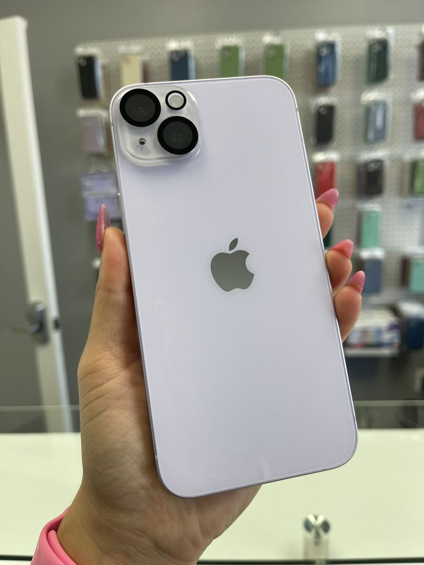 iPhone 14 Plus UNLOCKED 128Gb Like New !! Case For Free