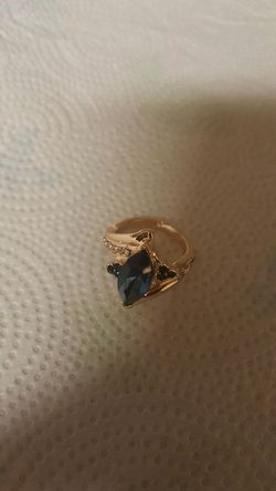 Gold plated ring size 8