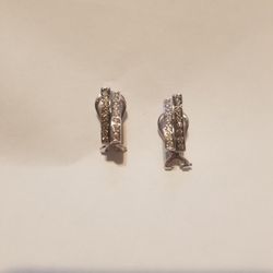 18 carrot white gold and diamond earring