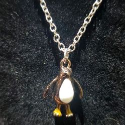 Star Wars Porg Pendant Necklace 20" silver tone chain 