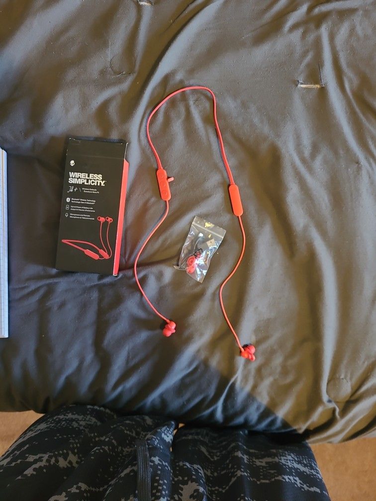 Skullcandy Wireless Ear Buds