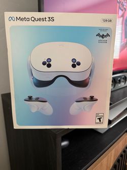 NEW - Meta Quest 3S VR