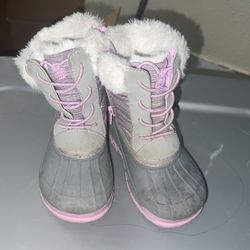 Snow Boots Size 8