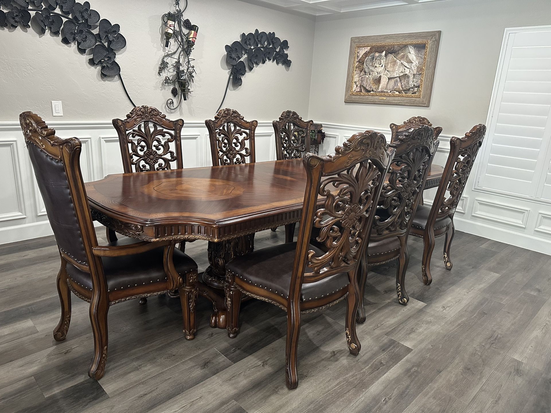8 Person Traditional Dining Table Set