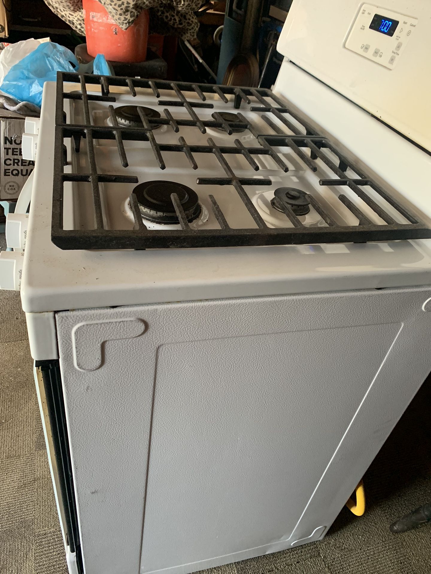 30” Whirlpool Gas Range for Sale in South Norfolk, VA OfferUp