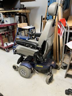 electric wheelchair