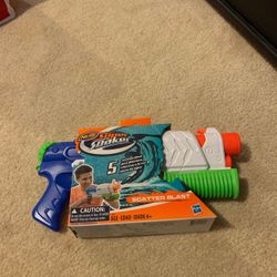 Nerf water gun new $5
