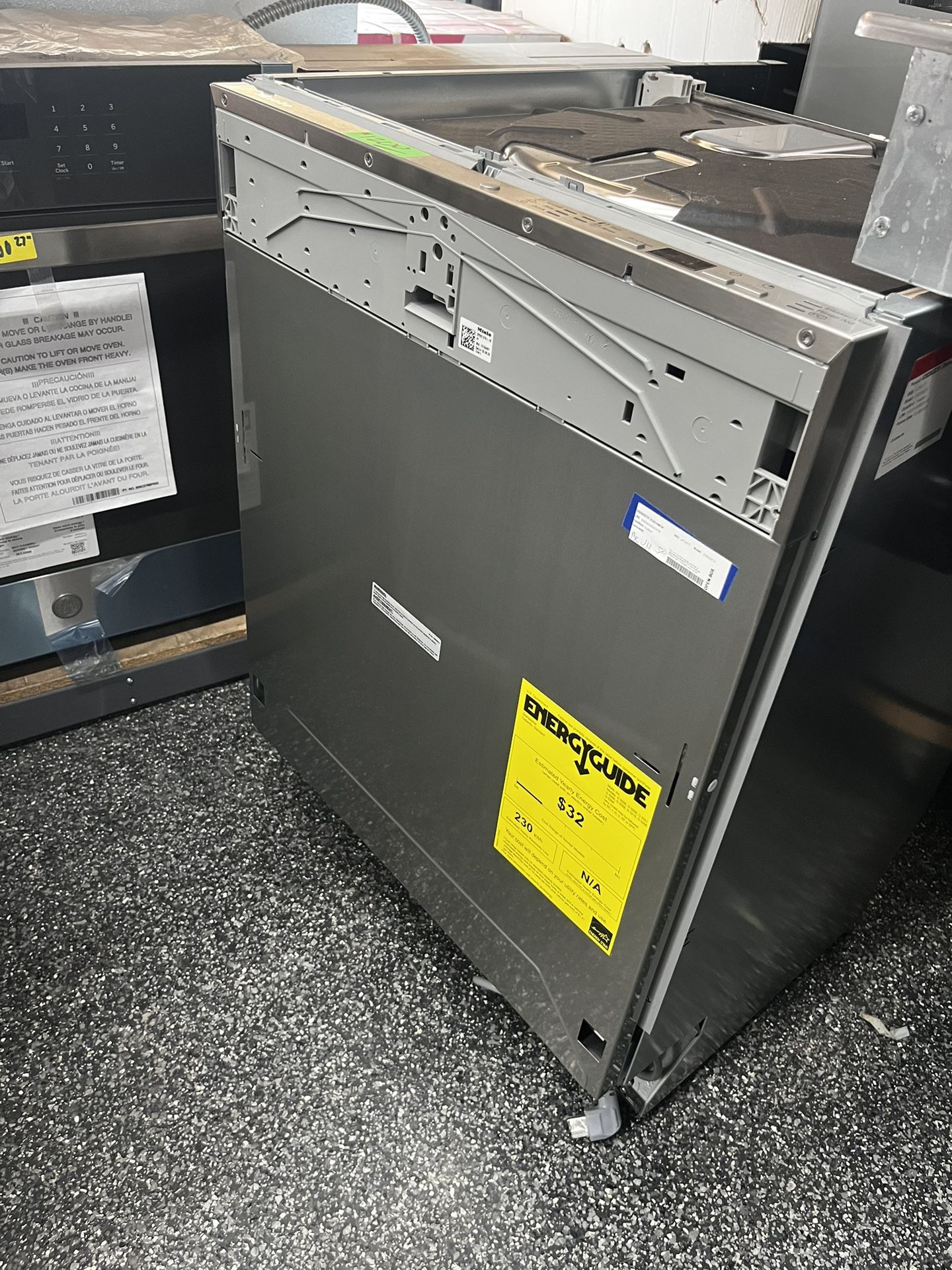 NEW PANEL READY MIELE 24” WIDE FULLY INTEGRATED DISHWASHER