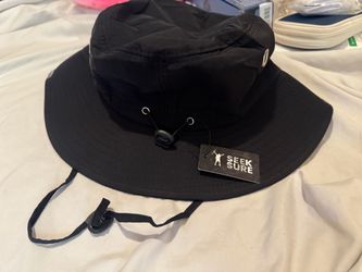 Bucket Hat