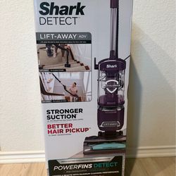 Shark Detect Lift Away Vacuum