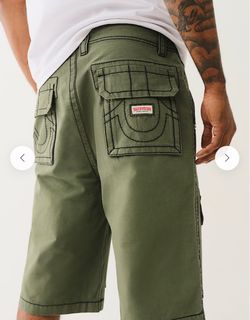 Vinny Big T Cargo Short Men Cornstalk Size 31 Brand New