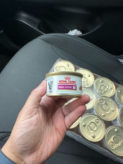 Royal Canine cat food