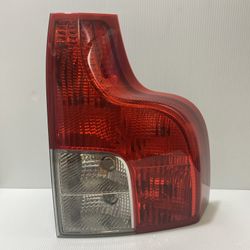 2007-2014 Volvo XC90 PASSENGER TAILLIGHT TAIL LIGHT LAMP RIGHT OEM XC 90 BULB