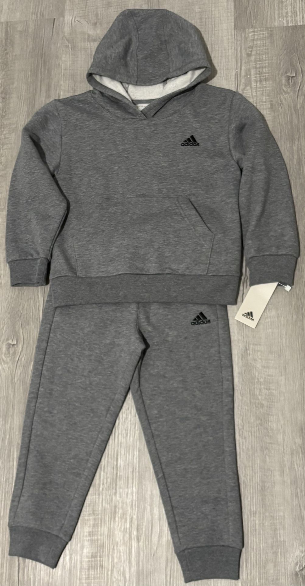 Brand New Adidas Boys Fleece Pullover Set Size 5