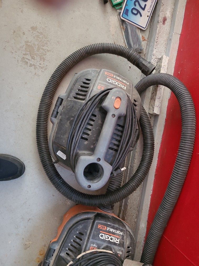 Rigid 4 Gallon 5.0HP Vac