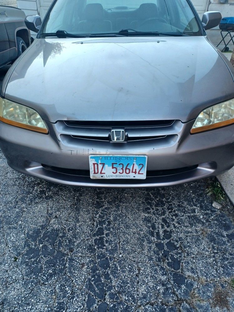 2000 Honda Accord
