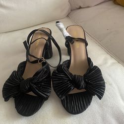 Dream Pair Black Pleated Bow Heels Brand New In Box 
