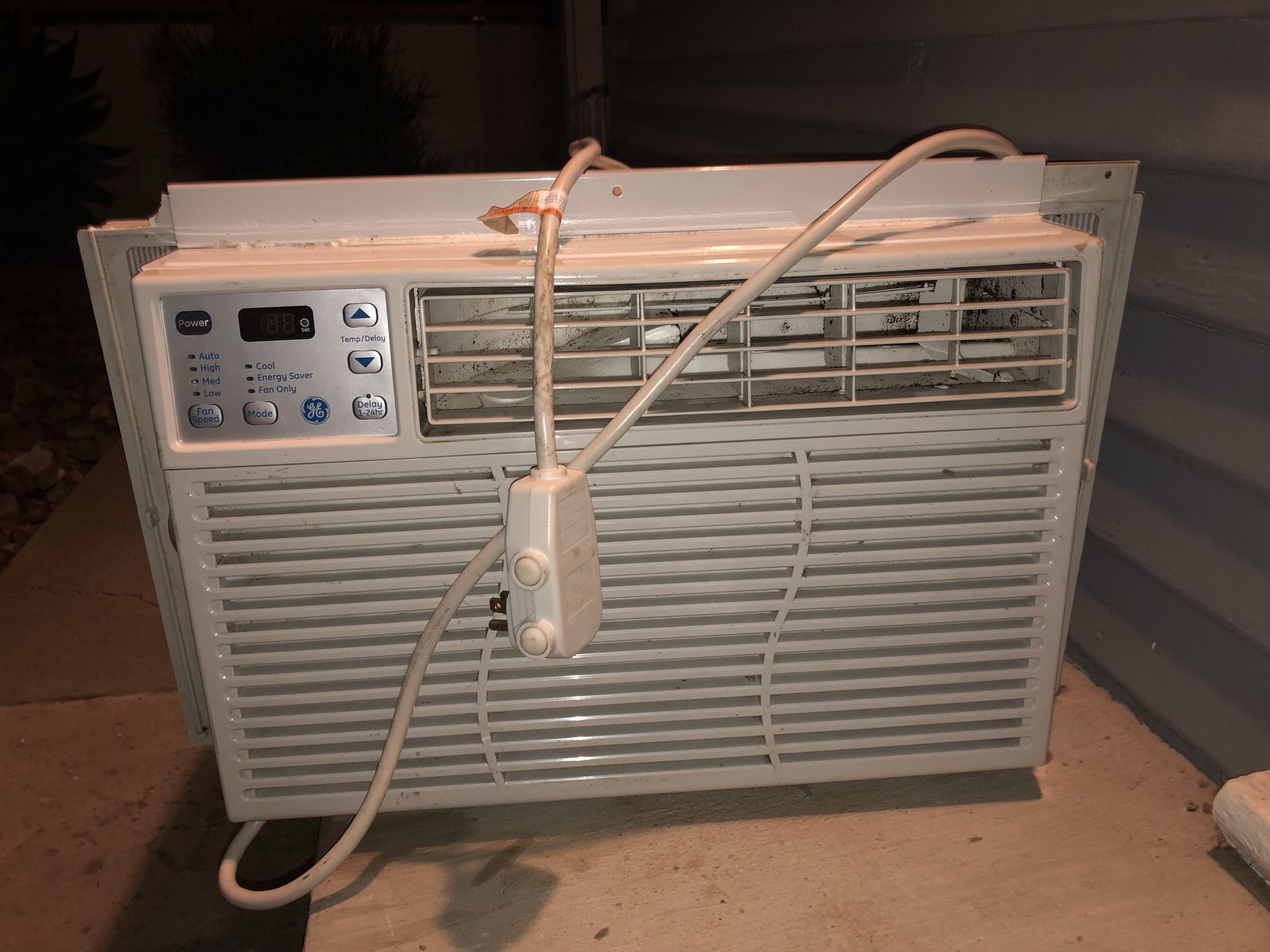 GE Air Conditioner Window Unit